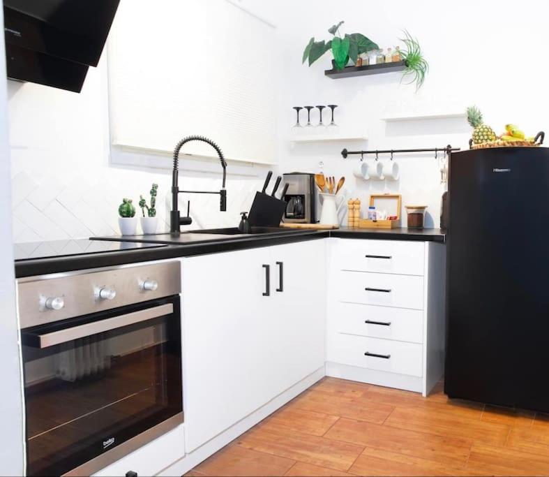 Novel Acropolis Apartment Атина Екстериор снимка